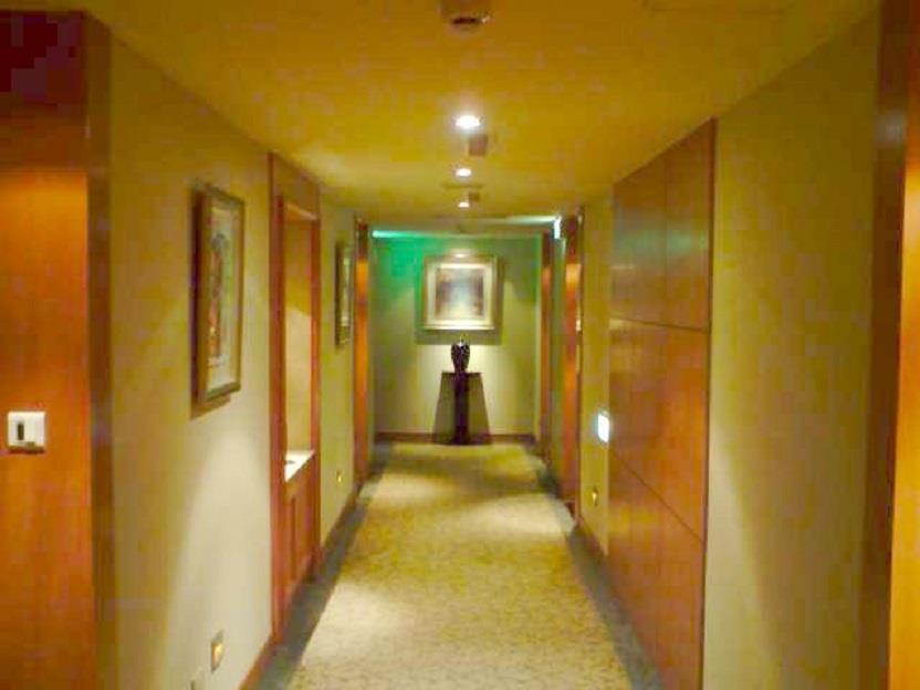 Elegance Hotel Тайпей Екстериор снимка